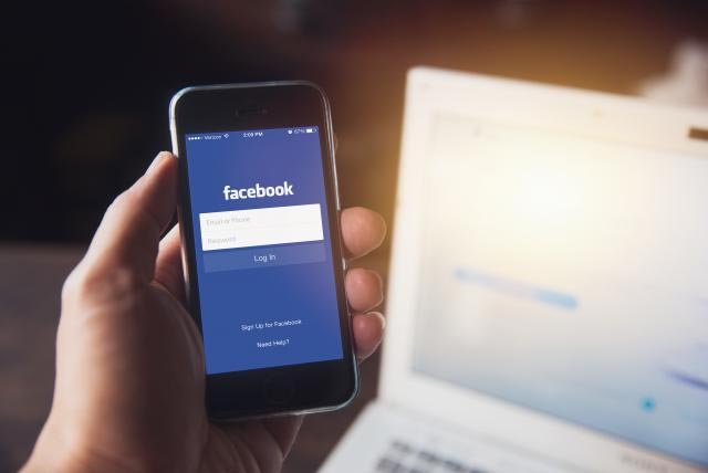 Facebook mostrará menos posteos de marcas y editores y más vinculados con los amigos